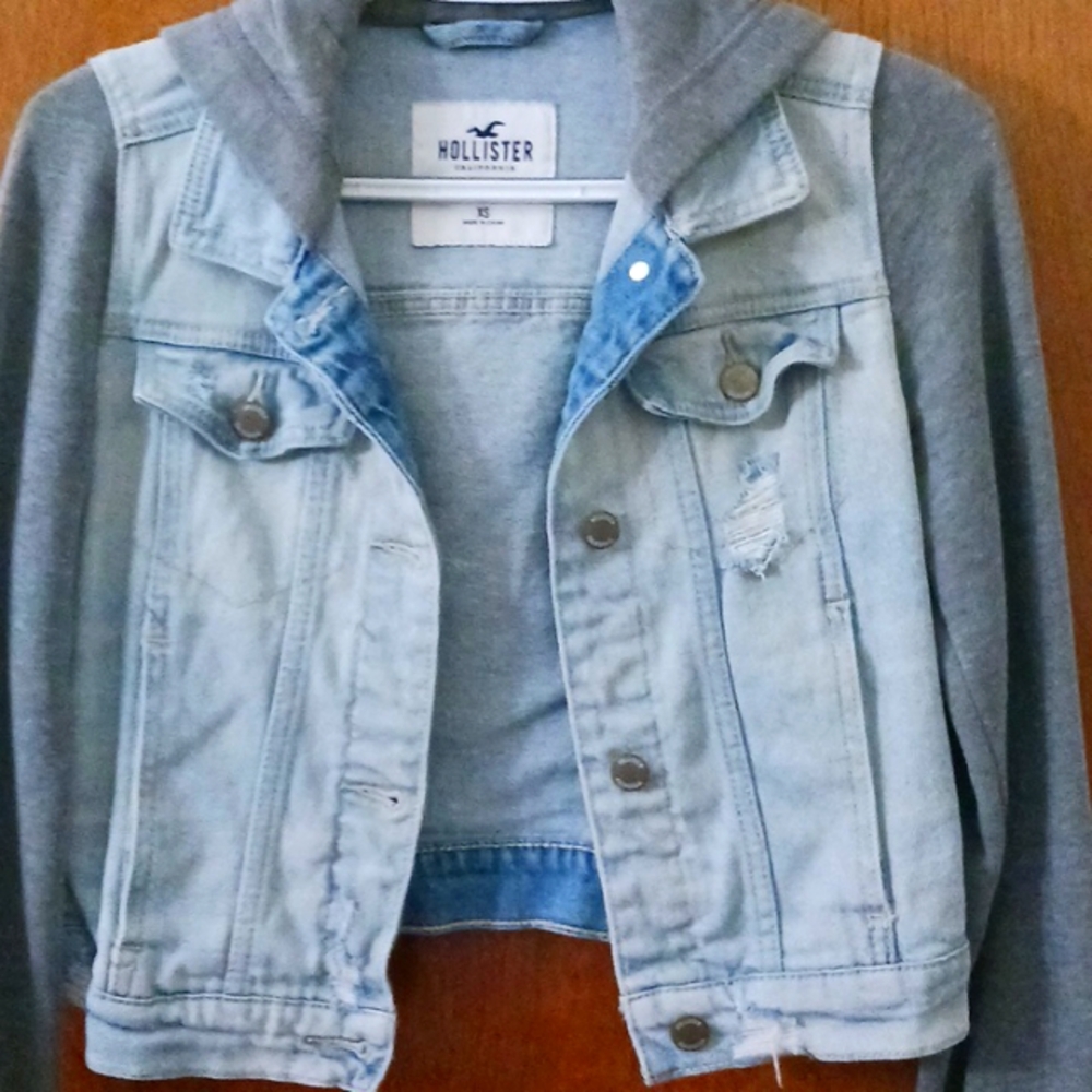 Hollister jacket